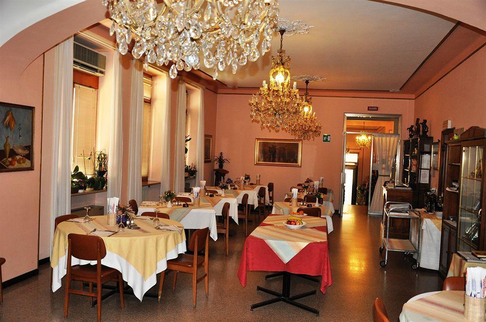 Albergo Ristorante Pomodoro Omegna Eksteriør billede